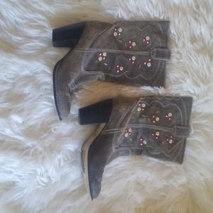 Grey cowgirl boots with 3 inch heel